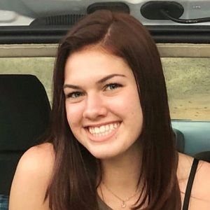 Meet your Posher, Makenna